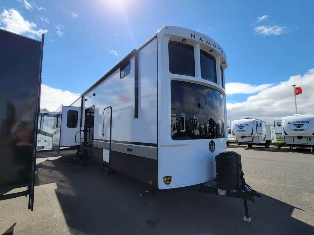 2024 Crossroads Hampton HP375DBL
