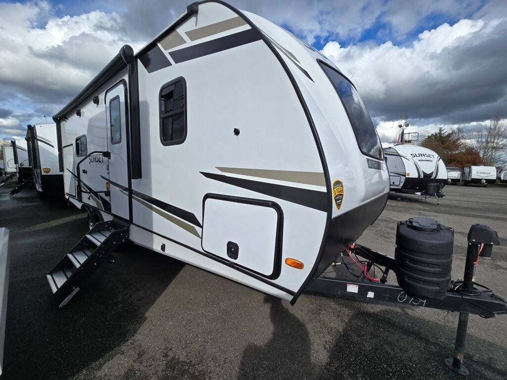 2024 Crossroads Sunset Trail Super Lite SS222RB