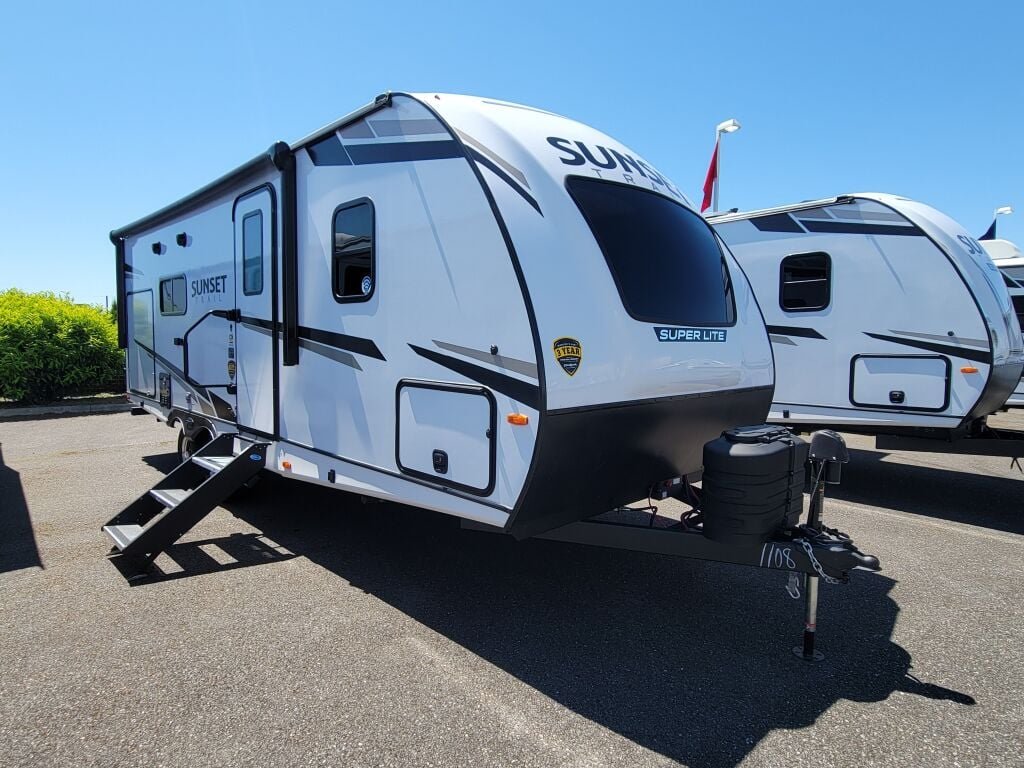 2024 Crossroads Sunset Trail Super Lite SS222RB